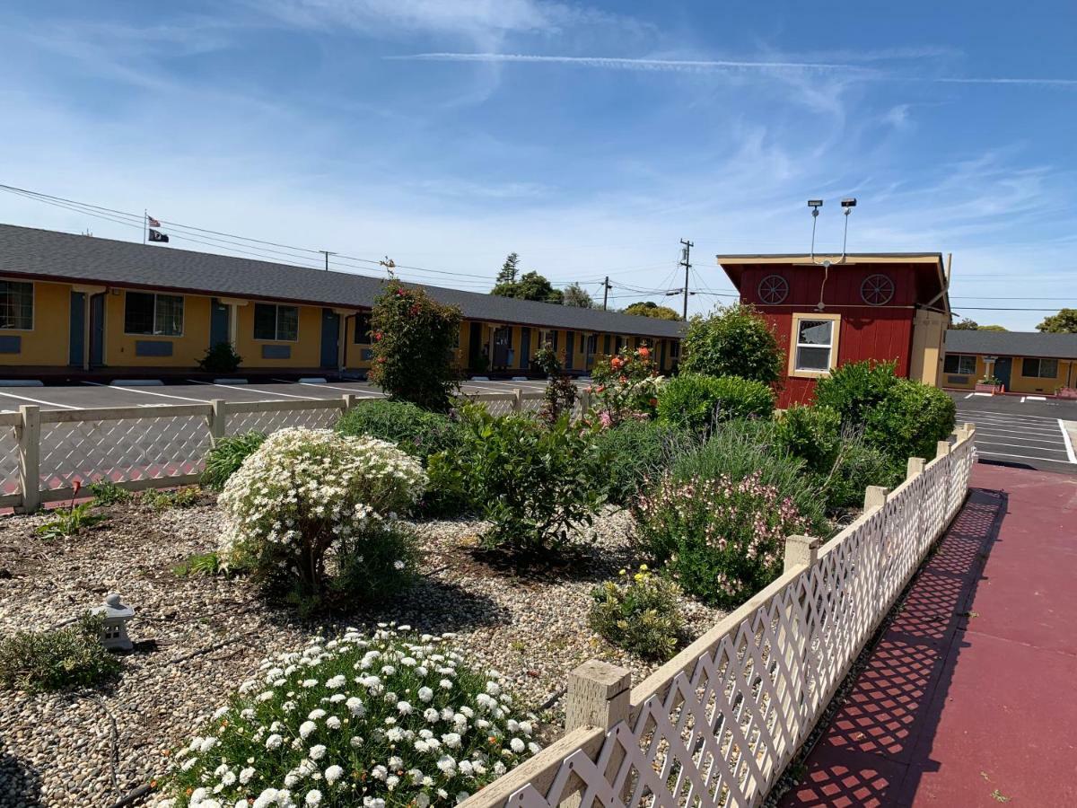Wagon Wheel Motel Salinas Exteriör bild